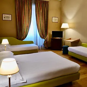2* Hotel Oceania